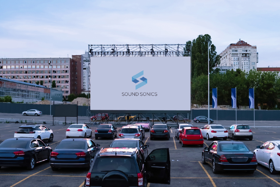 ドライブインシアター