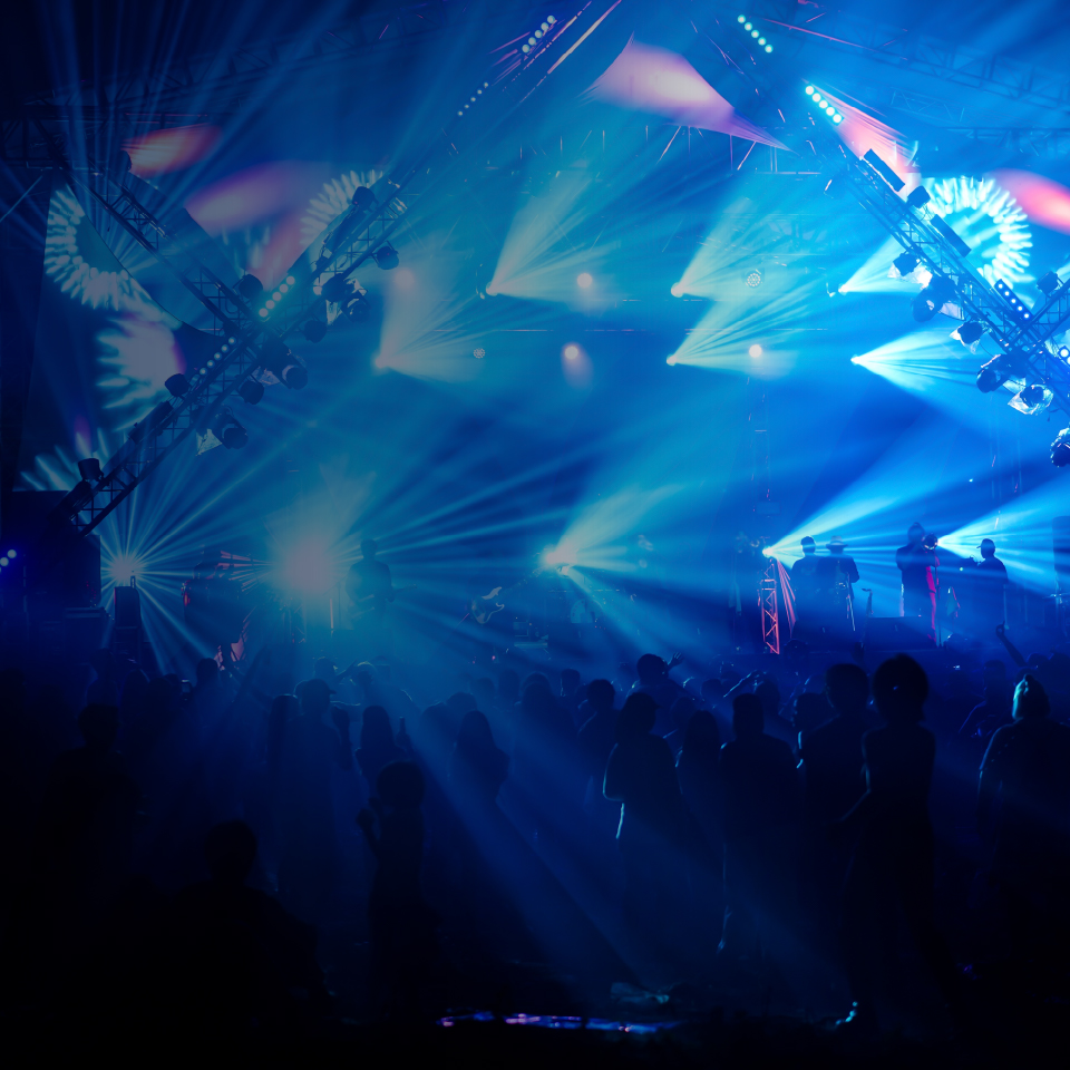 ワンランク上の制作クオリティ。1979年創業の豊富な実績の技術と安心を。